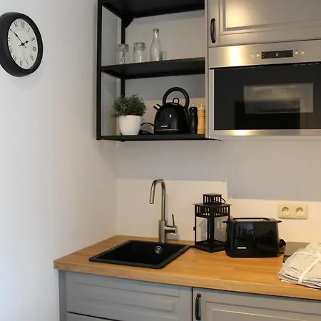 아파트 In Ausgebauter Scheune Mit Ostseenaehe Zarnekow