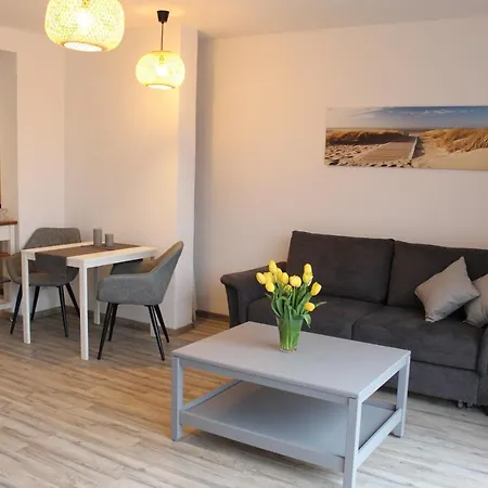 아파트 In Ausgebauter Scheune Mit Ostseenaehe *