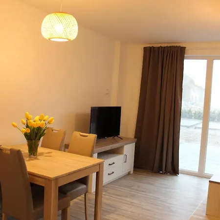 아파트 In Ausgebauter Scheune Mit Ostseenaehe Zarnekow