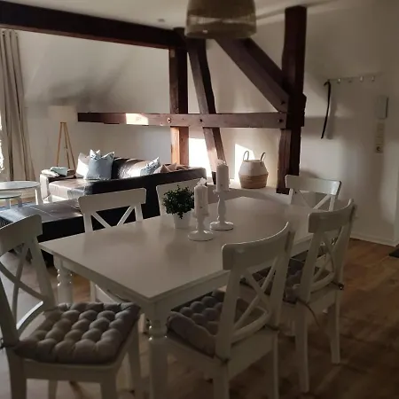 아파트 In Ausgebauter Scheune Mit Ostseenaehe Zarnekow