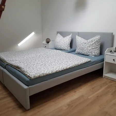 In Ausgebauter Scheune Mit Ostseenähe Apartment Zarnekow