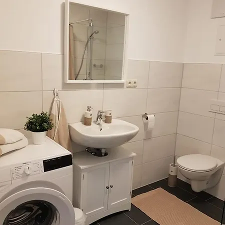 In Ausgebauter Scheune Mit Ostseenaehe 아파트 Zarnekow