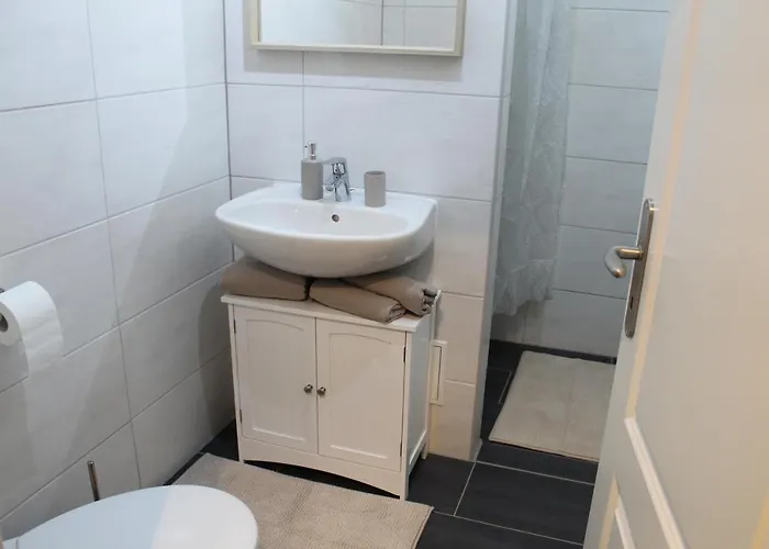 Apartment In Ausgebauter Scheune Mit Ostseenähe Zarnekow