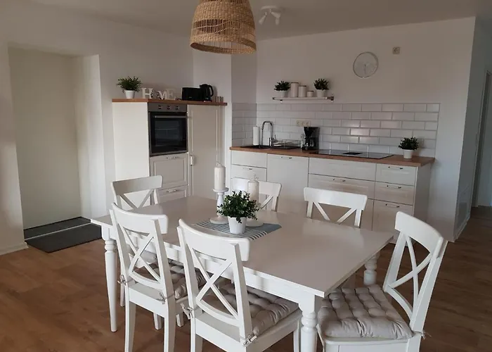 In Ausgebauter Scheune Mit Ostseenähe Apartment *